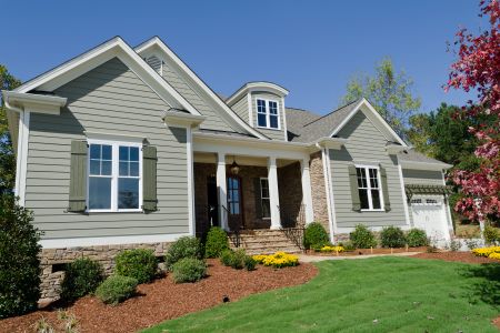 Stunning Siding Boosts Curb Appeal